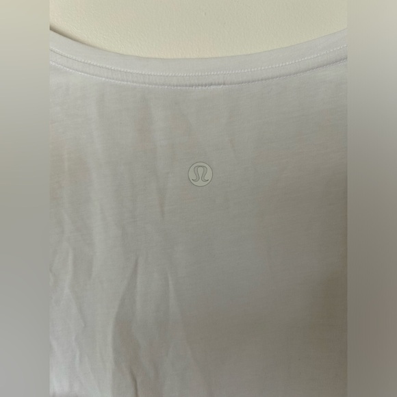 Lululemon Limited Edition Palm Desert Tshirt - Picture 8 of 8